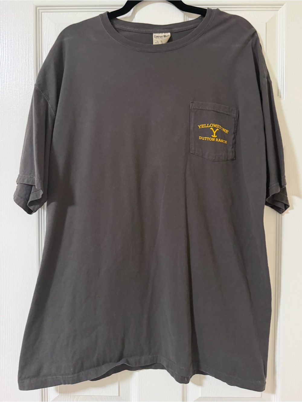 Old Row Yellowstone Dutton Ranch Pocket Tee - Charcoal